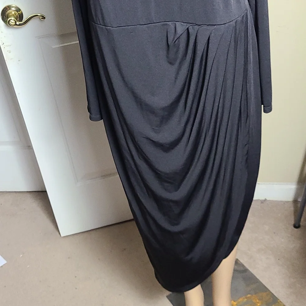 Ladies Dress 👗 - Picture 2 of 8